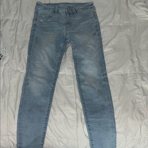 Blue Skinny Jeans with Washed-Out Look